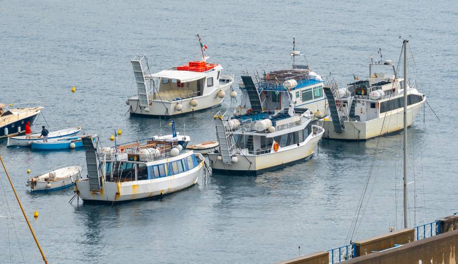 Yacht mieten Amalfiküste Yacht mieten Amalfiküste