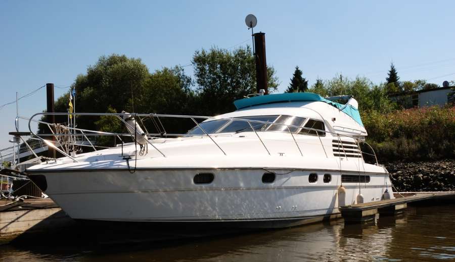 Yacht mieten Fürstenberg (Havel) Yacht mieten Fürstenberg (Havel)