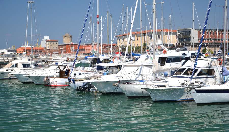 Yacht mieten Livorno