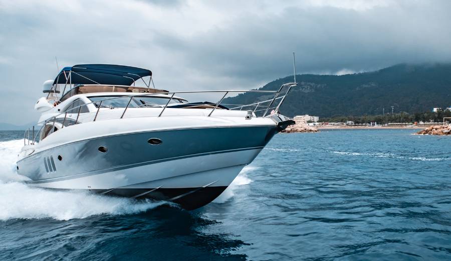 What do you do on a Yacht Charter? What do you do on a Yacht Charter?