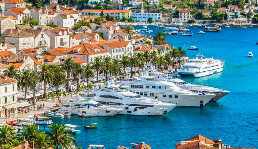 Yacht Rental Hvar